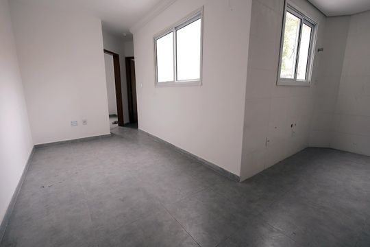 Apartamento à venda com 2 quartos, 44m² em Jardim Utinga, Santo André