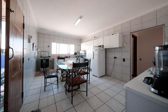 Cozinha de casa à venda com 5 quartos, 450m² em Cangaiba, São Paulo