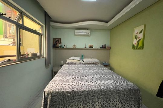 Suíte de casa à venda com 4 quartos, 396m² em Esplanada, Belo Horizonte
