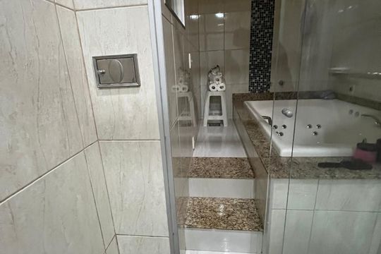 Banheiro da Suíte de casa à venda com 4 quartos, 396m² em Esplanada, Belo Horizonte