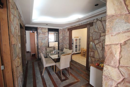 Copa de casa à venda com 3 quartos, 420m² em Inconfidentes, Contagem
