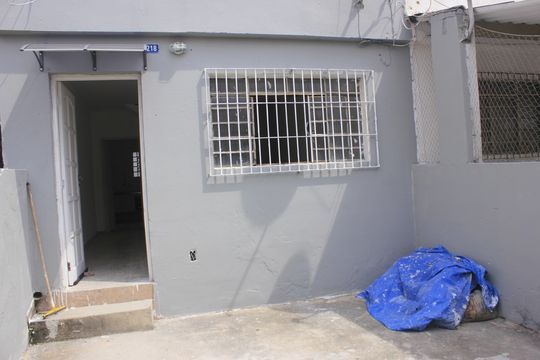 Quintal e garagem  de casa para alugar com 2 quartos, 144m² em Jardim Santa Clara, Guarulhos