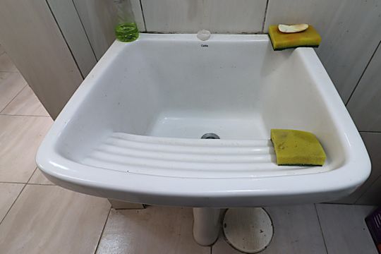 Área de Serviço  de apartamento para alugar com 2 quartos, 60m² em Jardim Itu, Porto Alegre
