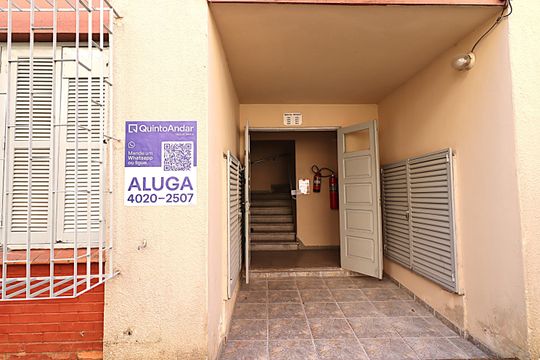 Entrada do Prédio de apartamento para alugar com 2 quartos, 60m² em Jardim Itu, Porto Alegre