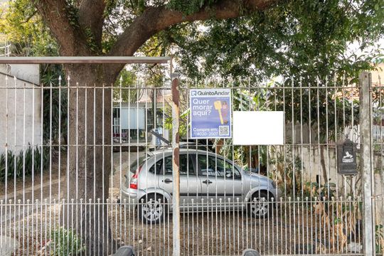 Fachada de casa à venda com 4 quartos, 170m² em Vila Ré, São Paulo