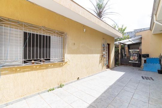 Quintal de casa à venda com 4 quartos, 170m² em Vila Ré, São Paulo