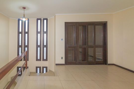 Sala 2 de casa para alugar com 6 quartos, 350m² em Harmonia, Canoas