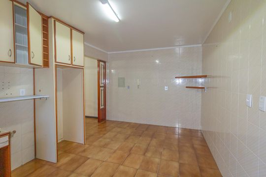 Cozinha de casa para alugar com 6 quartos, 350m² em Harmonia, Canoas