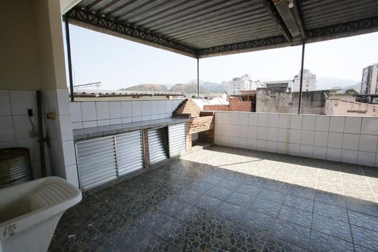Terraço de casa à venda com 4 quartos, 194m² em Taquara, Rio de Janeiro