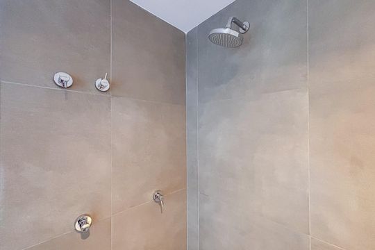 Banheiro Social de kitnet/studio à venda com 1 quarto, 20m² em Jardim Paulista, São Paulo