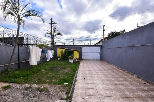 Garagem de casa para alugar com 4 quartos, 462m² em Jardim Catanduva, São Paulo