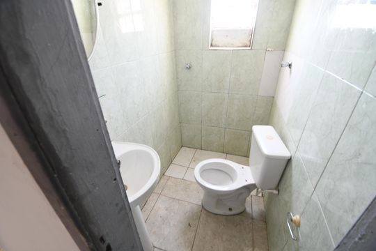 Banheiro de casa para alugar com 1 quarto, 40m² em Jardim Proença, Campinas