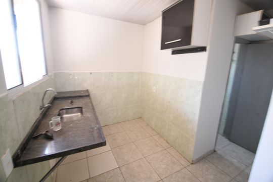 Cozinha de casa para alugar com 1 quarto, 40m² em Jardim Proença, Campinas