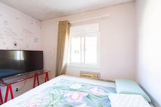 Quarto 1 de casa de condomínio à venda com 3 quartos, 100m² em Harmonia, Canoas