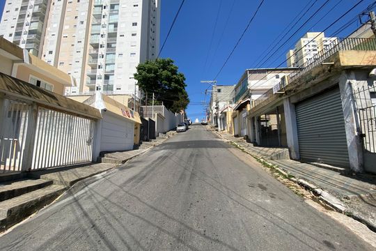 Vista da Rua de apartamento à venda com 1 quarto, 35m² em Vila Mazzei, São Paulo