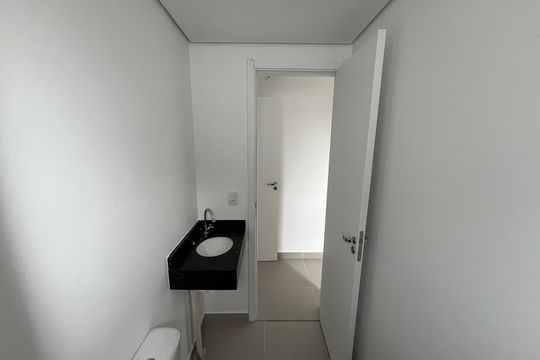 Banheiro Social de apartamento à venda com 2 quartos, 47m² em Casa Verde Média, São Paulo