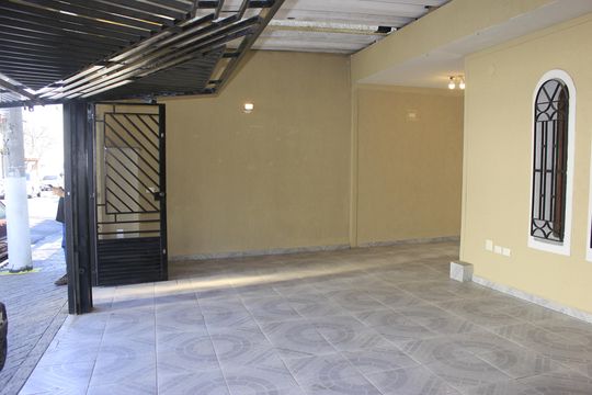 Garagem de casa à venda com 4 quartos, 400m² em Jardim Vila Galvao, Guarulhos