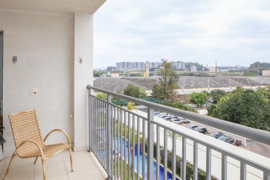 Varanda de apartamento à venda com 2 quartos, 76m² em Vila Anastácio, São Paulo