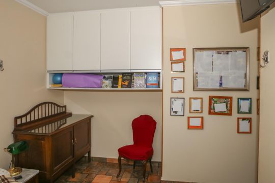 Suíte de apartamento à venda com 2 quartos, 76m² em Vila Anastácio, São Paulo