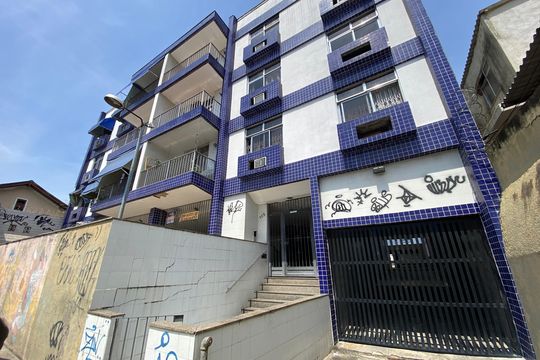 Fachada do Prédio de apartamento à venda com 1 quarto, 62m² em Encantado, Rio de Janeiro
