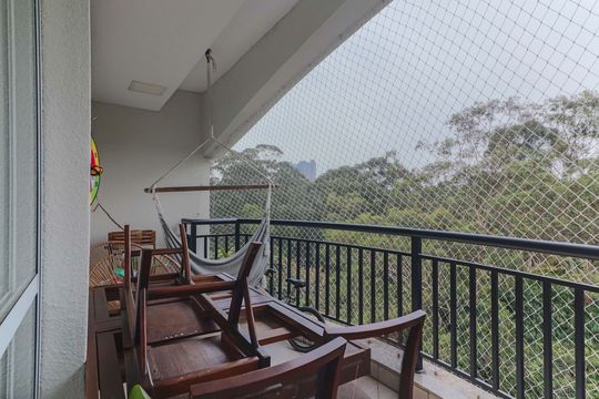 Varanda de apartamento à venda com 3 quartos, 154m² em Cidade São Francisco , São Paulo