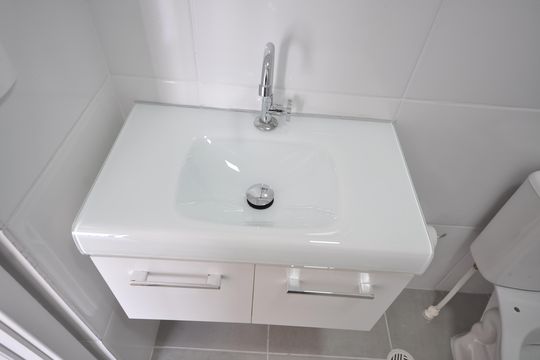 Banheiro de apartamento à venda com 2 quartos, 37m² em Vila Guilherme, São Paulo