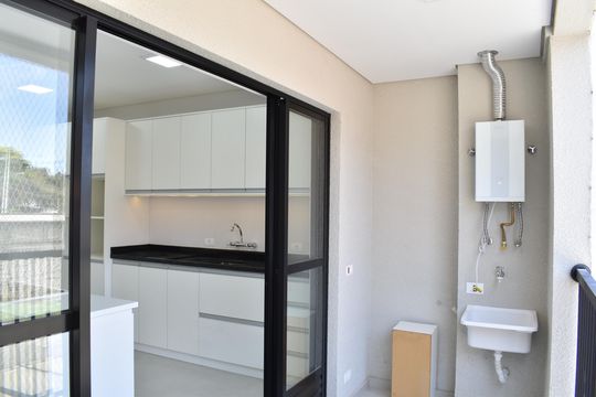 Sacada com Churrasqueira de apartamento à venda com 2 quartos, 73m² em Cabral, Curitiba