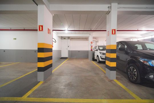 Garagem de apartamento à venda com 3 quartos, 130m² em Centro, São Leopoldo