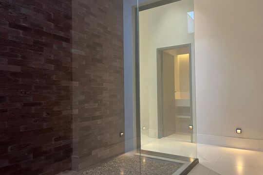 Sala de casa de condomínio para alugar com 3 quartos, 297m² em Condomínio Chácara dos Eucaliptos, São José dos Campos