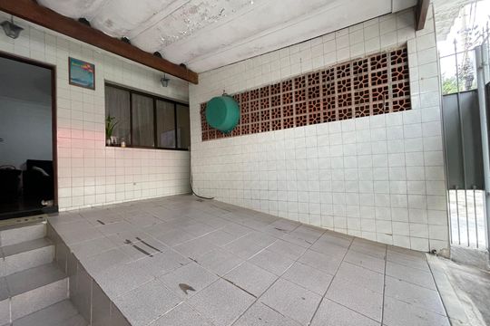 Garagem de casa à venda com 2 quartos, 250m² em Vila Antonio, São Paulo