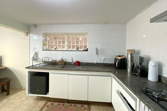 Cozinha de casa à venda com 4 quartos, 537m² em Minas Brasil, Belo Horizonte