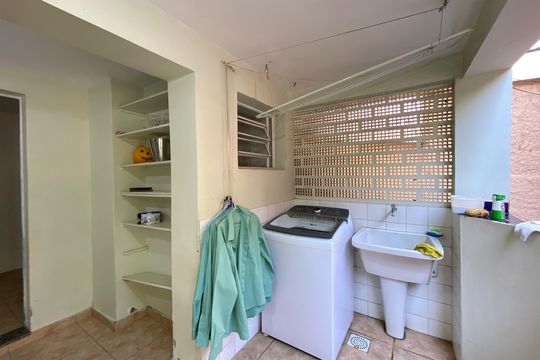 Área de Serviço de casa à venda com 4 quartos, 537m² em Minas Brasil, Belo Horizonte