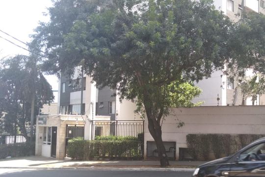 Fachada de apartamento à venda com 2 quartos, 50m² em Vila dos Andrades, São Paulo