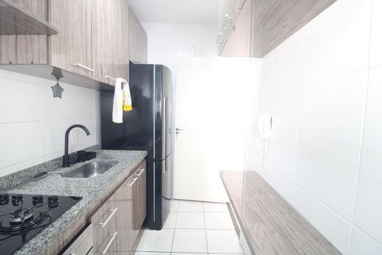 Cozinha de apartamento à venda com 2 quartos, 45m² em Vila Socorro, São Paulo