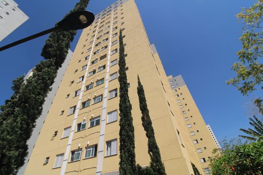 Fachada de apartamento à venda com 2 quartos, 45m² em Vila Socorro, São Paulo