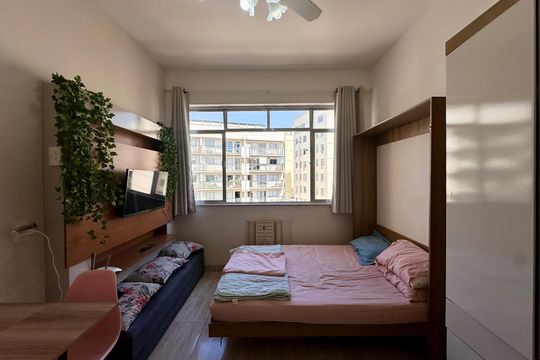 Sala/Quarto de apartamento à venda com 1 quarto, 27m² em Centro, Rio de Janeiro