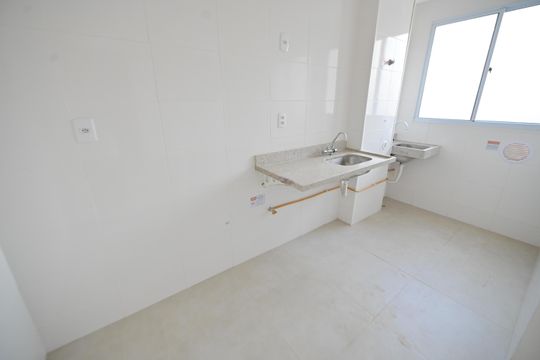Cozinha de apartamento para alugar com 2 quartos, 48m² em Jardim Novo Mundo, Goiânia