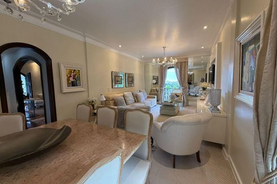 Casa à venda com 6 quartos, 620m² em Piratininga, Niterói