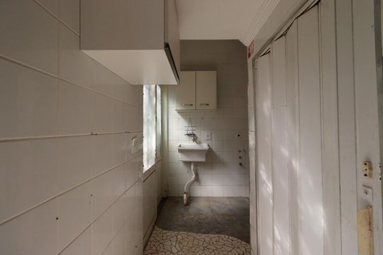 Área de Serviço de casa para alugar com 4 quartos, 450m² em Residencial E Comercial Palmares, Ribeirão Preto