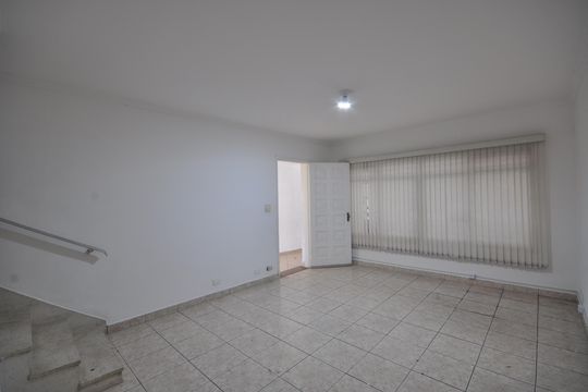 Sala de casa à venda com 3 quartos, 200m² em Jardim Tremembé , São Paulo