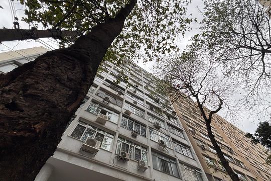Fachada de kitnet/studio para alugar com 1 quarto, 26m² em Copacabana, Rio de Janeiro