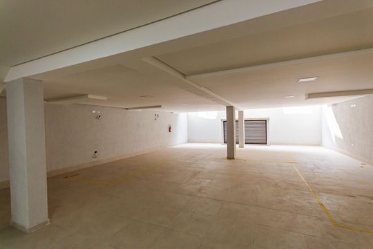 Garagem de apartamento à venda com 2 quartos, 50m² em Parque Oratório, Santo André