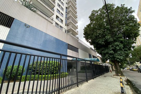 Fachada de apartamento à venda com 3 quartos, 93m² em Lins de Vasconcelos, Rio de Janeiro