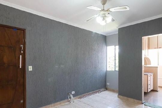 Sala de apartamento à venda com 2 quartos, 52m² em Jardim Valeria, Guarulhos