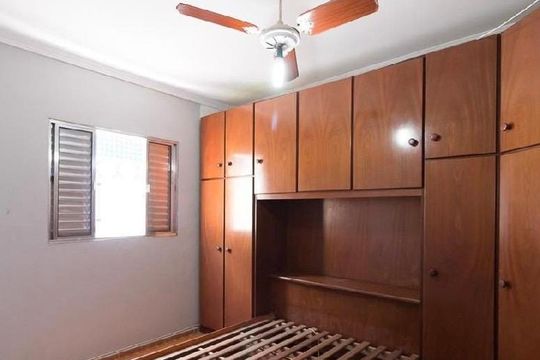 Quarto 1 de apartamento à venda com 2 quartos, 52m² em Jardim Valeria, Guarulhos