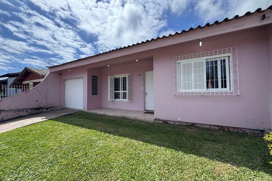 Área Externa de casa à venda com 2 quartos, 100m² em Pinheiro, São Leopoldo