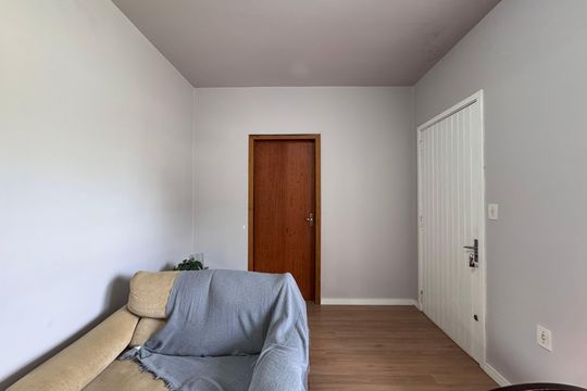 Sala de casa à venda com 2 quartos, 100m² em Pinheiro, São Leopoldo