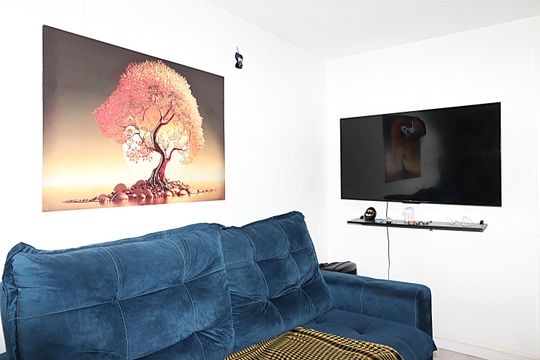 Sala de apartamento à venda com 2 quartos, 50m² em Rubem Berta, Porto Alegre