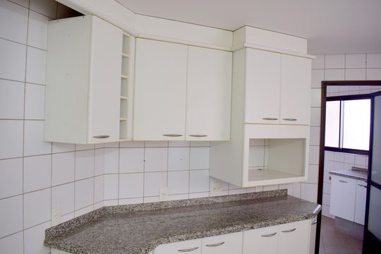 Cozinha de apartamento para alugar com 4 quartos, 195m² em Centro, Ribeirão Preto