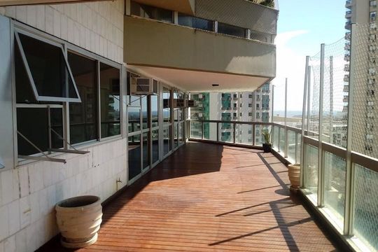 Apartamento à venda com 4 quartos, 297m² em Barra da Tijuca, Rio de Janeiro